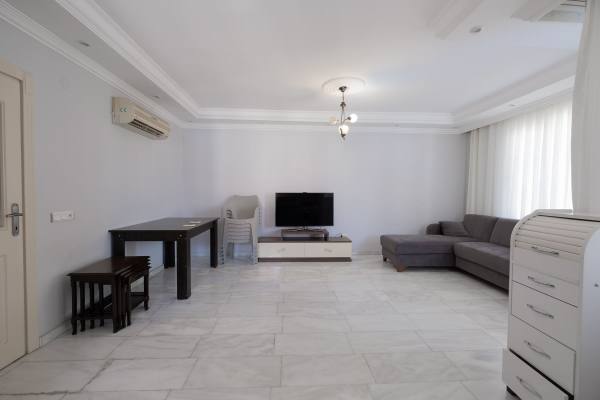 4+1 Duplex for Rent in Alanya, Oba