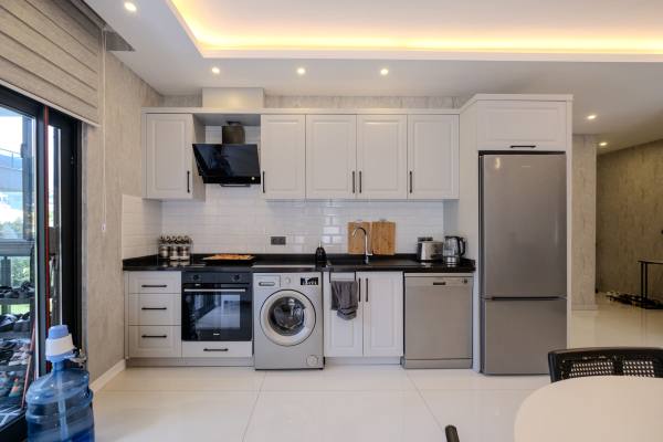 Alanya Oba’da, Lüks Sitede Geniş Bahçe Dubleksi 3+1