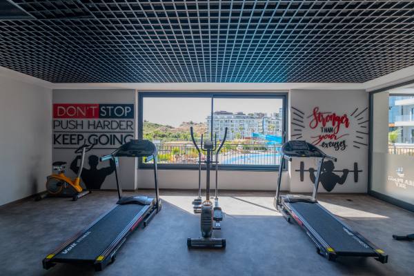 Квартира у моря с мебелью и бытовой техникой в Аланье