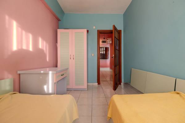 Alanya Konaklı’da Deniz Manzaralı Eşyalı 2+1 Daire