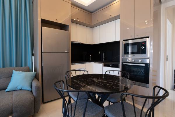 Alanya Mahmutlar’da Tam Donanımlı Yeni Kompleks İçinde 1+1 Lüks Daire