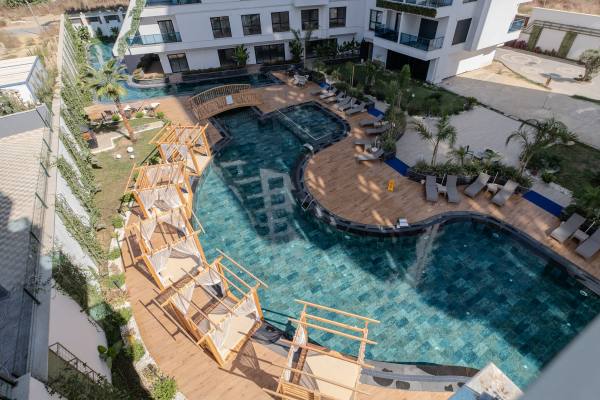 Alanya Mahmutlar’da Tam Donanımlı Yeni Kompleks İçinde 1+1 Lüks Daire