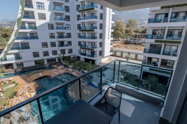 Alanya Mahmutlar’da Tam Donanımlı Yeni Kompleks İçinde 1+1 Lüks Daire