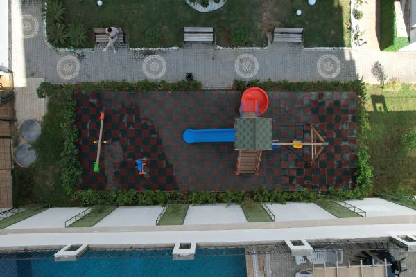 Alanya Mahmutlar’da Tam Donanımlı Yeni Kompleks İçinde 1+1 Lüks Daire