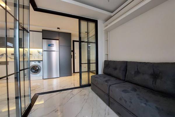 Modern Living in the Heart of the City: Fully Furnished 2+1 Apartment in Alanya Center