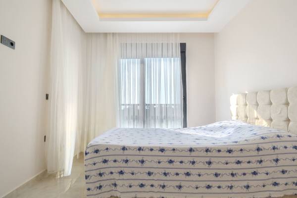 Kargıcak’ta Denize Sıfır Eşsiz Deniz Manzaralı 1+1 Daire