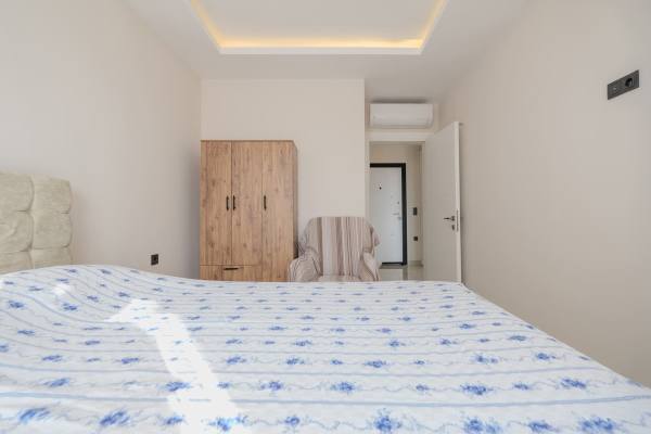 Kargıcak’ta Denize Sıfır Eşsiz Deniz Manzaralı 1+1 Daire