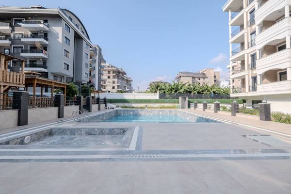 Kargıcak’ta Denize Sıfır Eşsiz Deniz Manzaralı 1+1 Daire