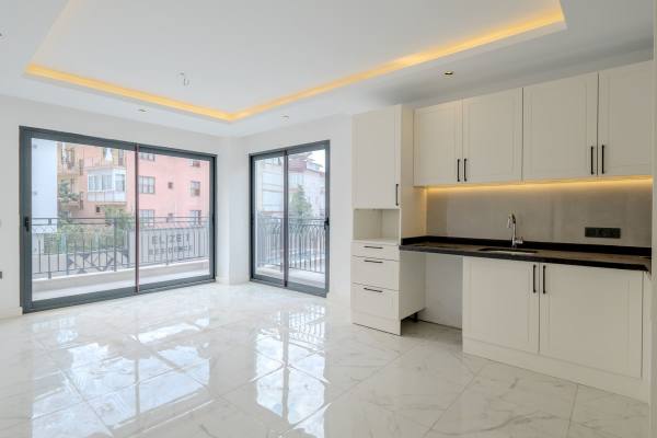 Alanya Cleopatra Plajı’na Yakın Premium Sınıf Konut Kompleksinde Satılık Daire