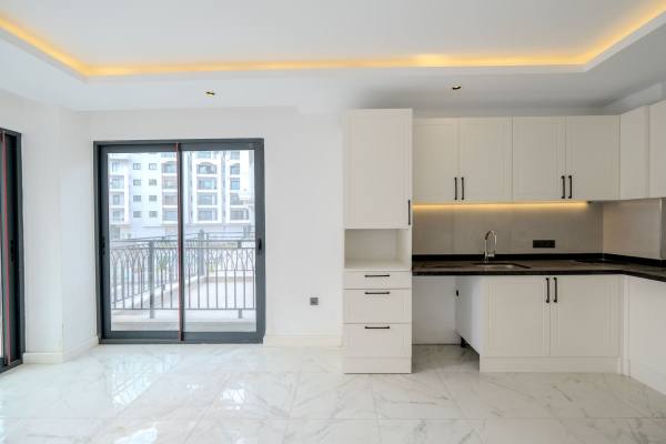 Alanya Cleopatra Plajı’na Yakın Premium Sınıf Konut Kompleksinde Satılık Daire