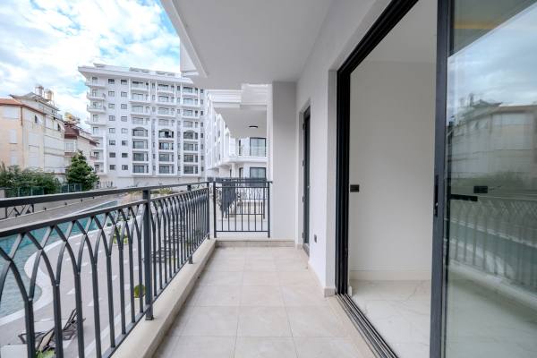 Alanya Cleopatra Plajı’na Yakın Premium Sınıf Konut Kompleksinde Satılık Daire