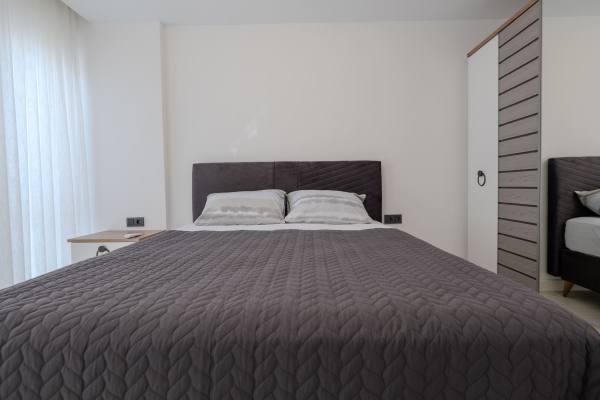 Alanya Merkezde Lüks Site İçinde 1+1