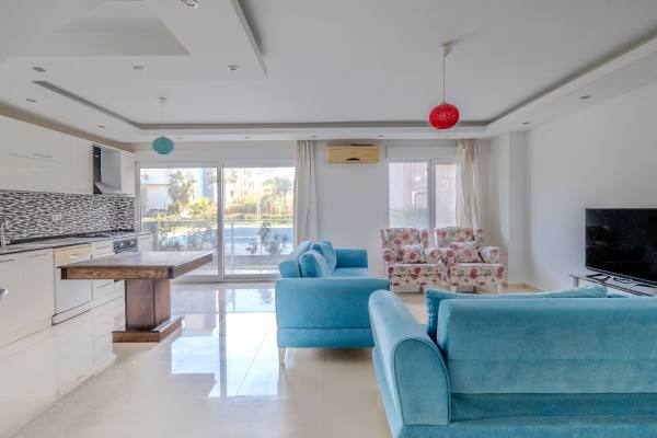 Меблированный Дуплекс в 100 Метрах От Моря по Горячей Цене в Кестель, Аланья