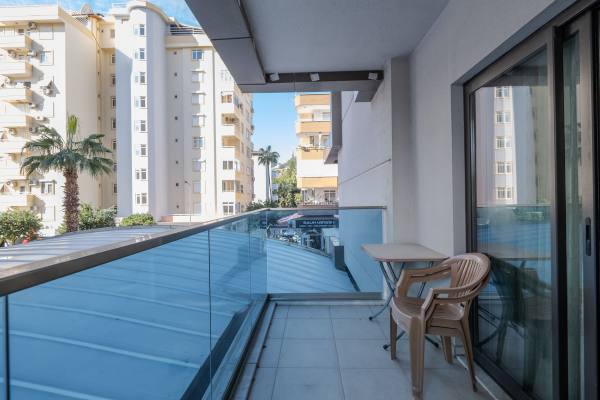 Alanya Cleopatra’da 1+0 Kiralık Eşyalı Daire