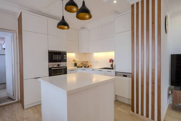 Spacious 2+1 Furnished Apartment with Sea View in Tosmur, Alanya