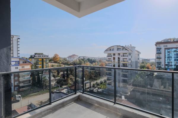 AVSALLAR’DA DOĞA & HAVUZ MANZARALI, FIRSAT 1+1 DAİRE
