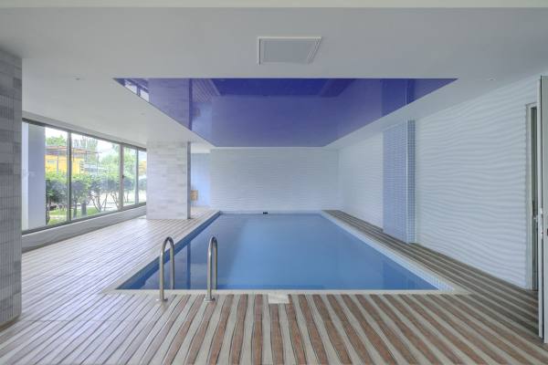 Mahmutlar’da Premium Kompleks İçinde Kiralık Geniş 1+1 Daire — Denize 200 Metre