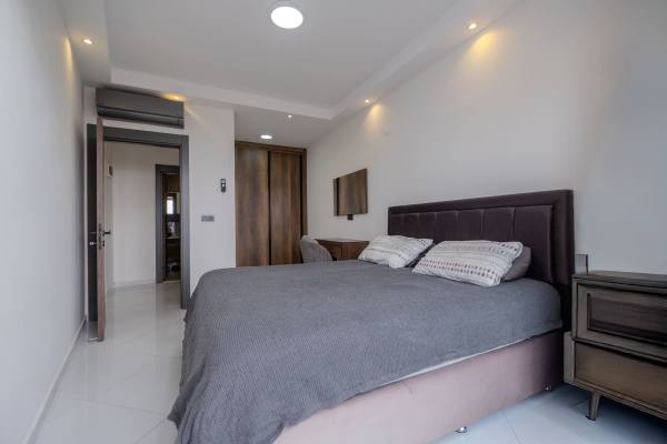 Mahmutlar Serenity Residence Sitesinde Deniz Manzaralı Satılık 2+1 Daire