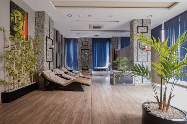 Mahmutlar Serenity Residence Sitesinde Deniz Manzaralı Satılık 2+1 Daire