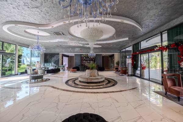 Mahmutlar Serenity Residence Sitesinde Deniz Manzaralı Satılık 2+1 Daire