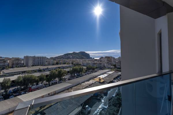 Alanya Cleopatra'da Denize Sadece 800 Metre Konumunda 1+1 Eşyalı Daire