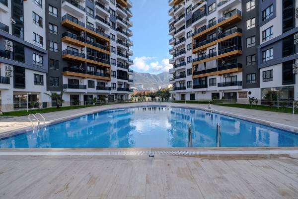 Otel Konsepti Altyapısına Sahip Modern Kompleks İçinde Daire