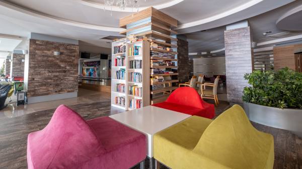 Alanyanın Merkez Bölgesi Cikcilli Mahallesi Crystal Park 2 Sitesinde Uzun Dönem Kiralık