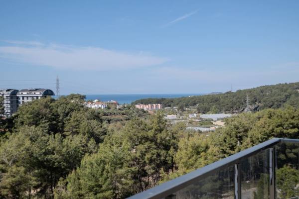 Alanya Avsallar mahallesinde Deniz Manzaralı Daire