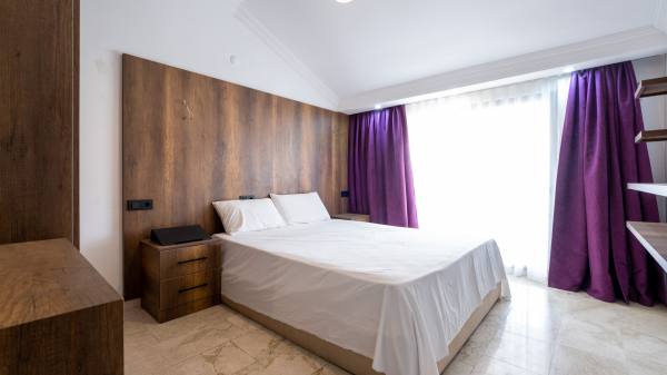 Alanya, Türkler'de Uygun Fiyata 4+2 Eşyalı Villa