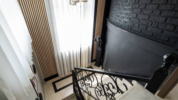 Alanya, Türkler'de Uygun Fiyata 4+2 Eşyalı Villa