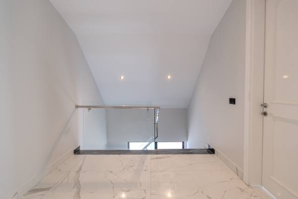 ALANYA SUGÖZÜNDE KİRALIK DUBLEKS OFİS