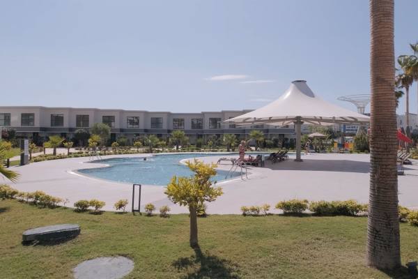 Alanya Azura World Residence Sitesinde Satılık Eşyalı Daire