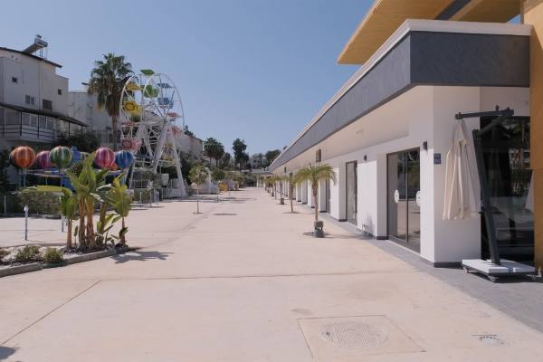 Alanya Azura World Residence Sitesinde Satılık Eşyalı Daire
