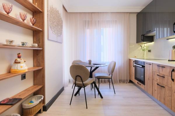 Alanya Saray Mahallesinde Satılık 4+1 Eşyalı Daire