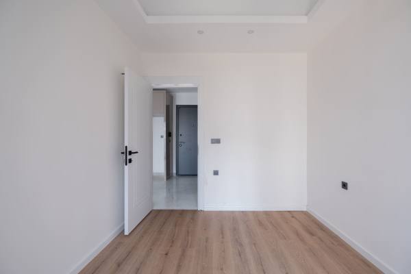 Mahmutların En Prestijli Sitelerinden Birinde 1+1 Daire