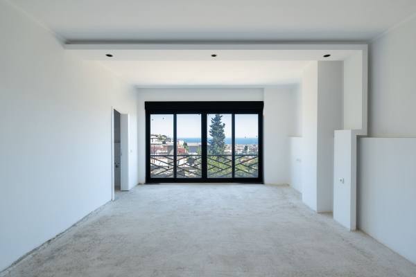 Alanya Tepe Mahallesi'nde Deniz, Kale ve Şehir Manzaralı Müstakil Villa
