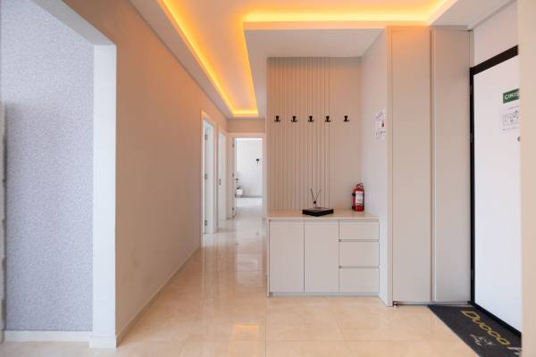 Alanya Merkez Yekta Royal Club Sitesinde 3+1 Ayrı Mutfak Kiralık