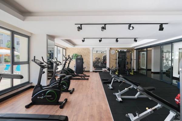 Alanya Merkez Yekta Royal Club Sitesinde 3+1 Ayrı Mutfak Kiralık
