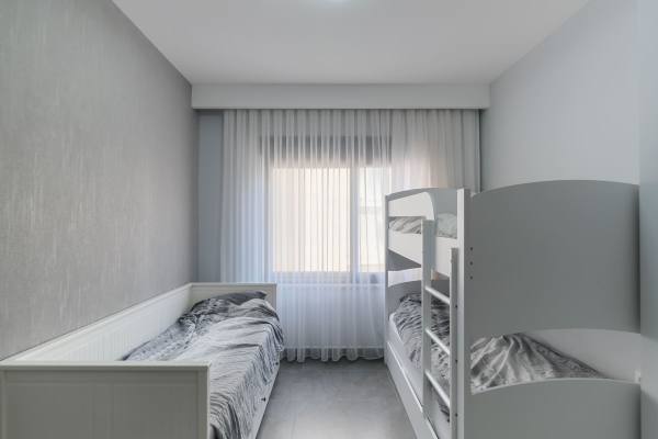 Alanya, Mahmutlar Mahallesinde Satılık Geniş 2+1 Daire