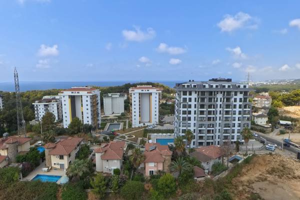 Deniz Manzaralı ve Isıtmalı Özel Havuzlu Şirin Villa