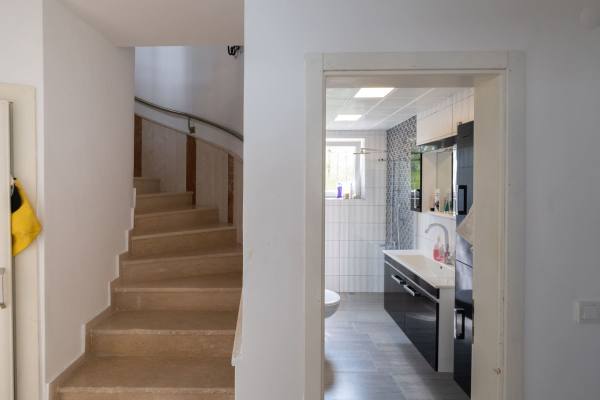 Deniz Manzaralı ve Isıtmalı Özel Havuzlu Şirin Villa
