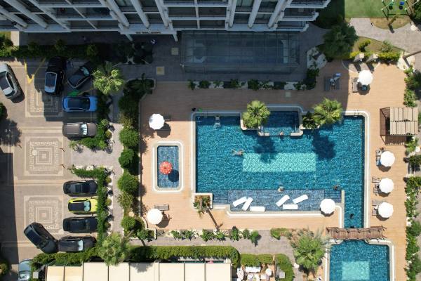 Alanya, Oba Voyage Deluxe Sitesinde Satılık 1+1 Yatırımlık Daire