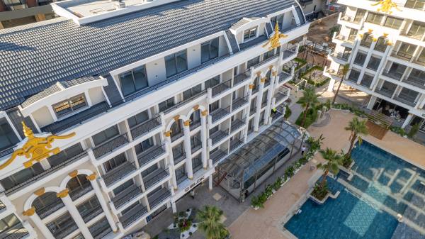 Alanya, Oba Voyage Deluxe Sitesinde Satılık 1+1 Yatırımlık Daire