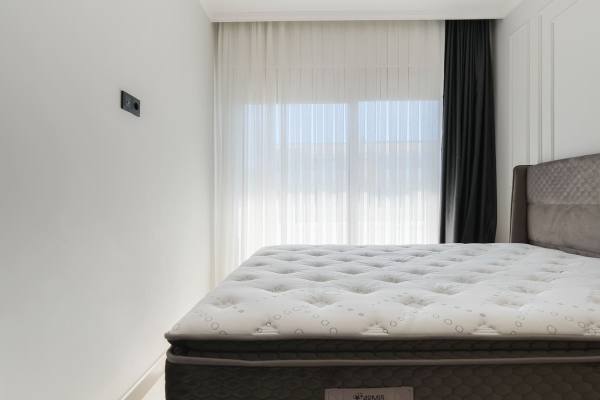 Alanya, Oba Voyage Deluxe Sitesinde Satılık 1+1 Yatırımlık Daire