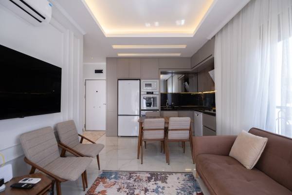 Alanya, Oba Voyage Deluxe Sitesinde Satılık 1+1 Yatırımlık Daire
