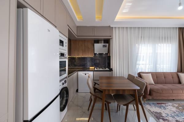 Alanya, Oba Voyage Deluxe Sitesinde Satılık 1+1 Yatırımlık Daire