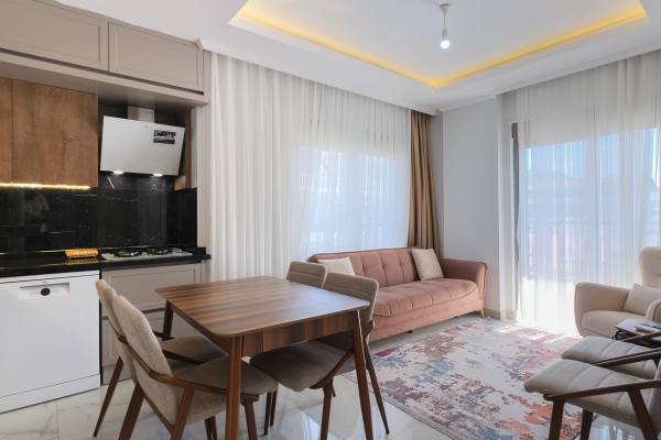 Alanya, Oba Voyage Deluxe Sitesinde Satılık 1+1 Yatırımlık Daire