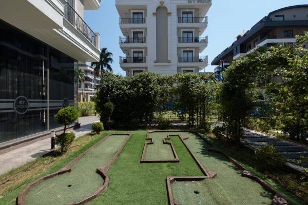 Alanya, Oba Voyage Deluxe Sitesinde Satılık 1+1 Yatırımlık Daire