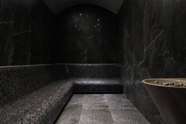 Alanya, Oba Voyage Deluxe Sitesinde Satılık 1+1 Yatırımlık Daire