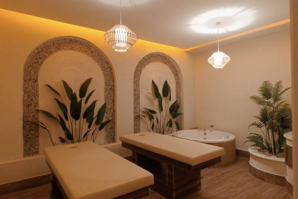 Alanya, Oba Voyage Deluxe Sitesinde Satılık 1+1 Yatırımlık Daire